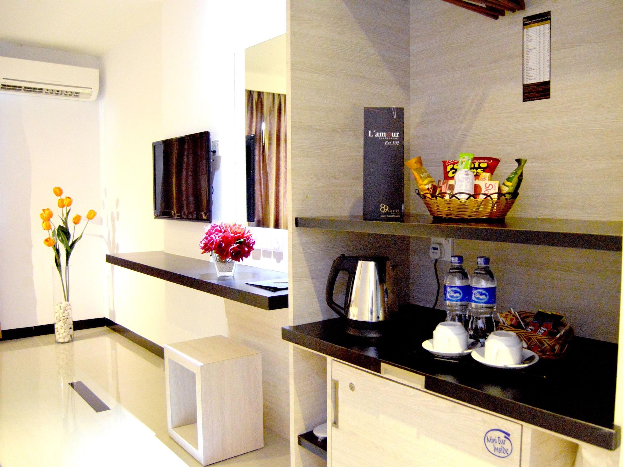 89 Hotel Batam Exterior foto