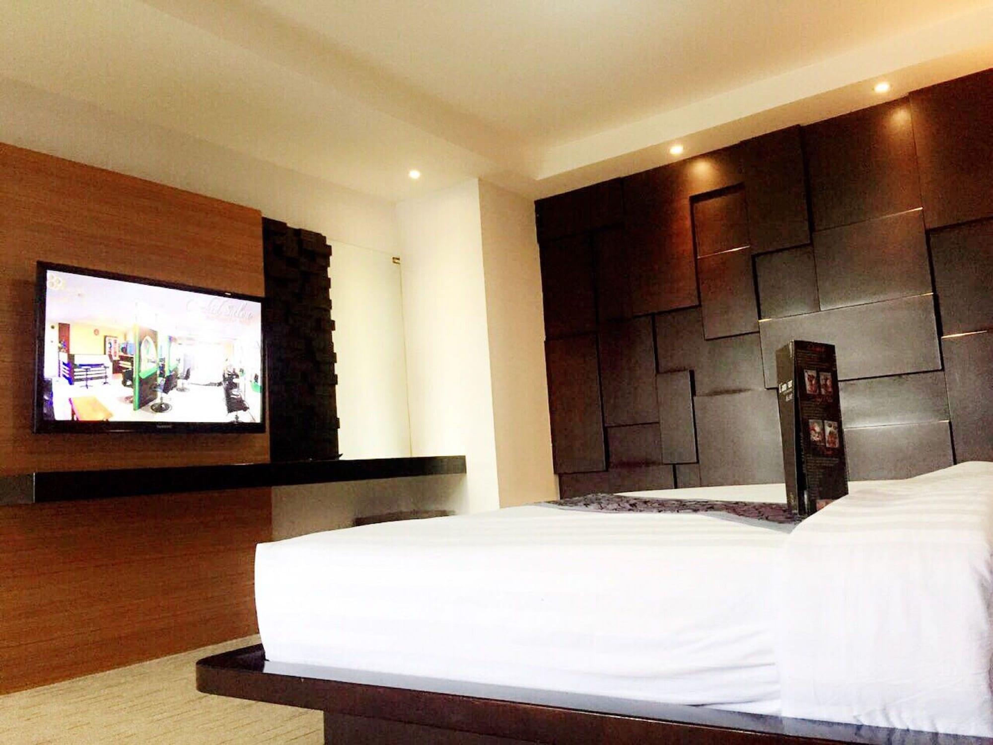 89 Hotel Batam Exterior foto